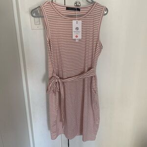 Adorable Pink & White dress - new w tags!